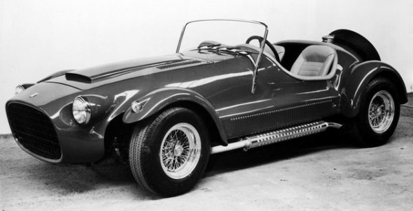 Откритата Panther FF с две врати се произвежда само една година (от 1974 до 1975 г.), но историята й е не по-малко интересна. Швейцарският дилър на Ferrari – Вили Вебер (оттук и префиксът FF - Felber Ferrari) поръчва реплика на най-редкия спортен автомобил Ferrari 166 Spyder Corsa от Янкел.

Италианците правият само девет такива машини, а английският производител на каросерии се ограничава до седем екземпляра. Всички са оборудвани с двигател Ferrari Colombo V12 4.0 (305 сили, 326 Nm) и четиристепенна механимна скоростна кутия. FF със задно задвижване е изграден върху стоманена пространствена рамка, покрита с ръчно изработено алуминиево тяло.